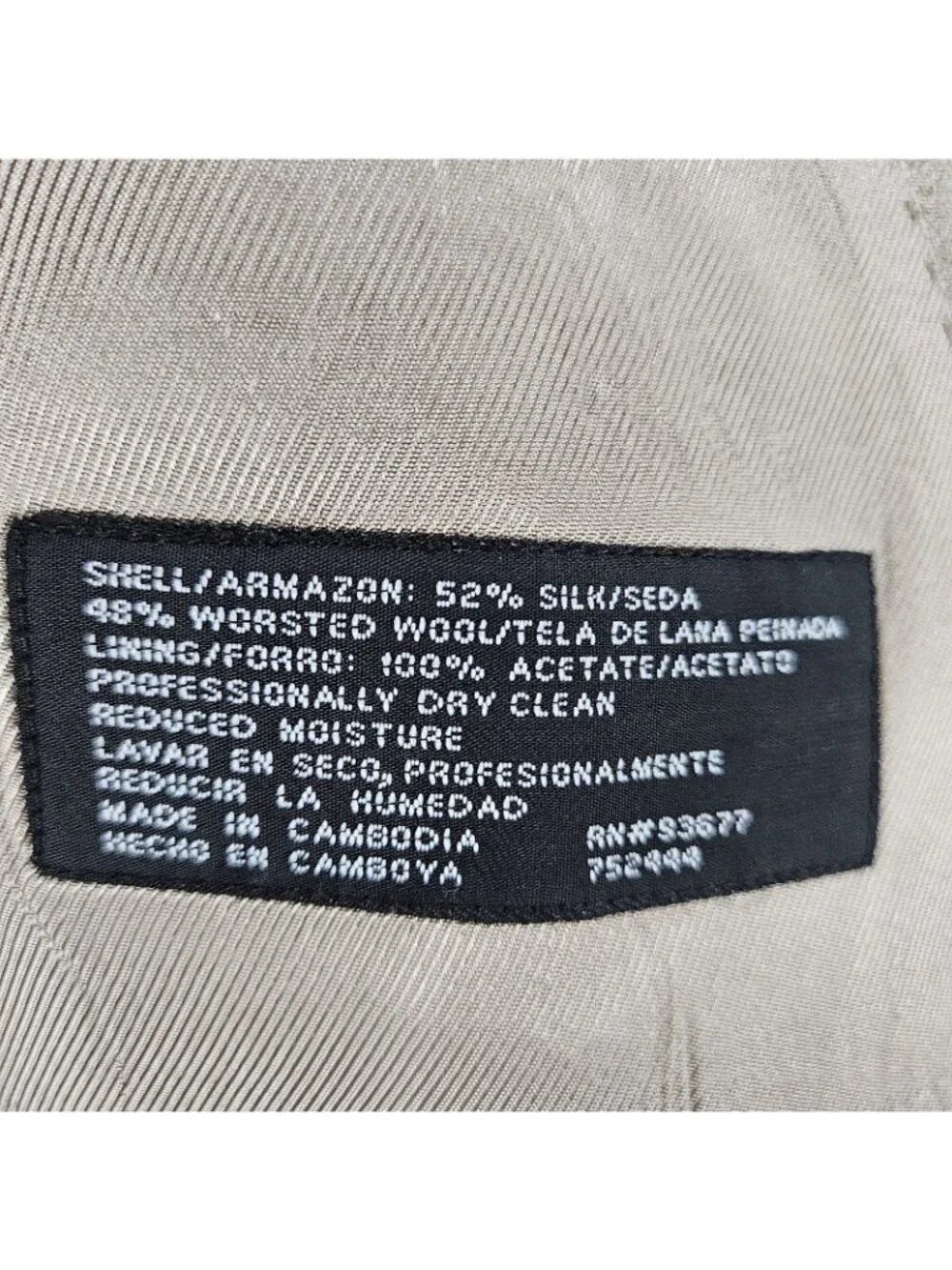 Stafford Beige Silk Wool Executive 3 Button Ventless Notch Blazer Sport Coat 42R
